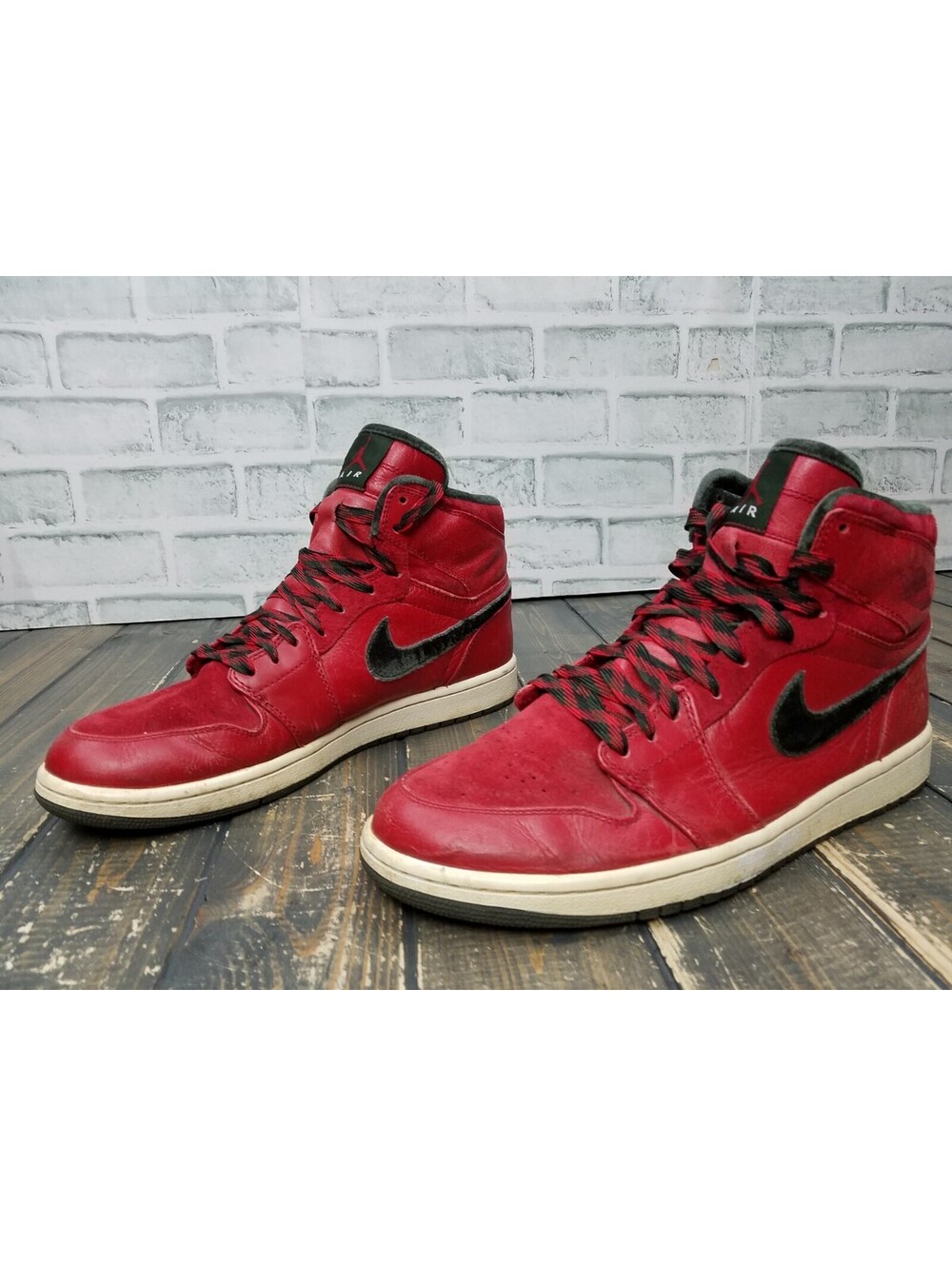 Nike Air Jordan 1 Retro RED High 2008 - 332134-631 Men's Size 11